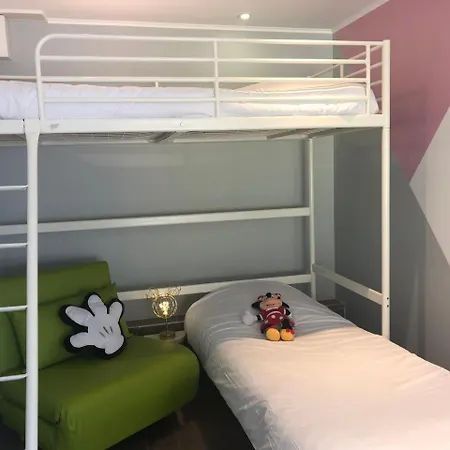 D'hotes Poirier Bazin Bed & Breakfast 3*