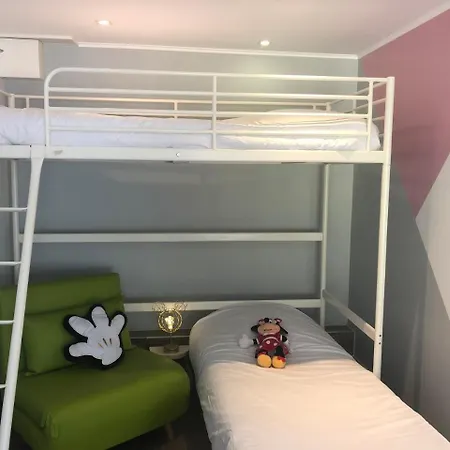 Bed & Breakfast Chambres D'hotes Poirier Bazin Montry
