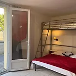 D'hotes Poirier Bazin Bed & Breakfast