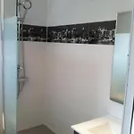 شامبر دوت بوارييه بازين فندق مبيت وإفطار 3*