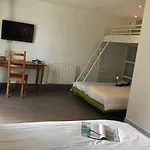 شامبر دوت بوارييه بازين فندق مبيت وإفطار Montry