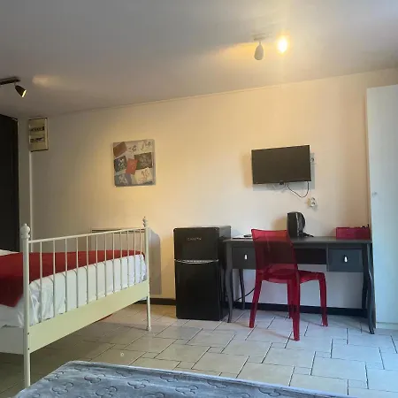 Nocleg ze śniadaniem D'hotes Poirier Bazin Montry