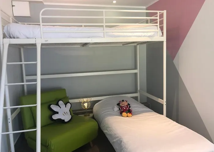 D'hotes Poirier Bazin Bed & Breakfast 3*